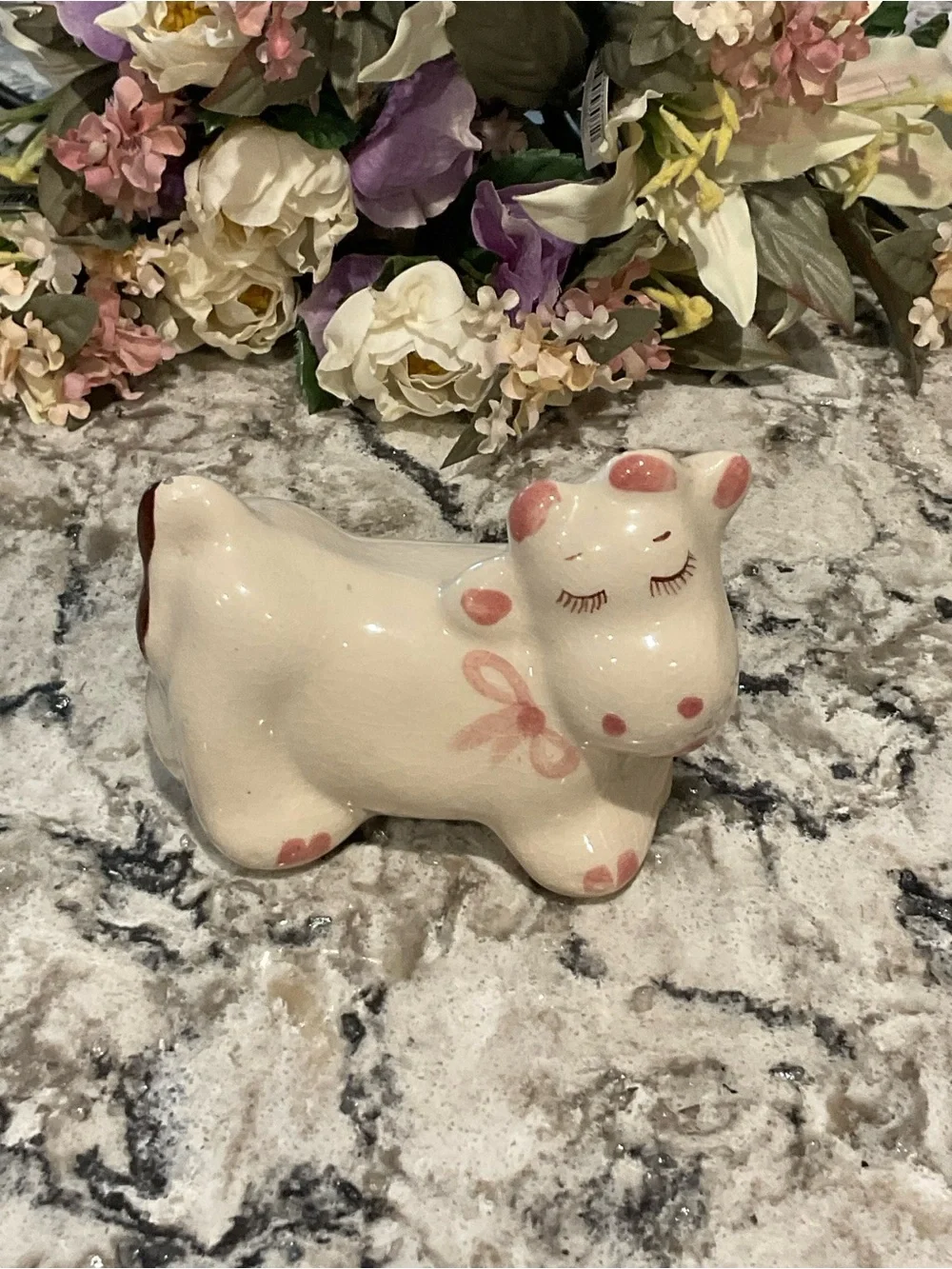 BR-RIO HONDO COW FIGURINE 1950’S CERAMIC HANDPAINTED